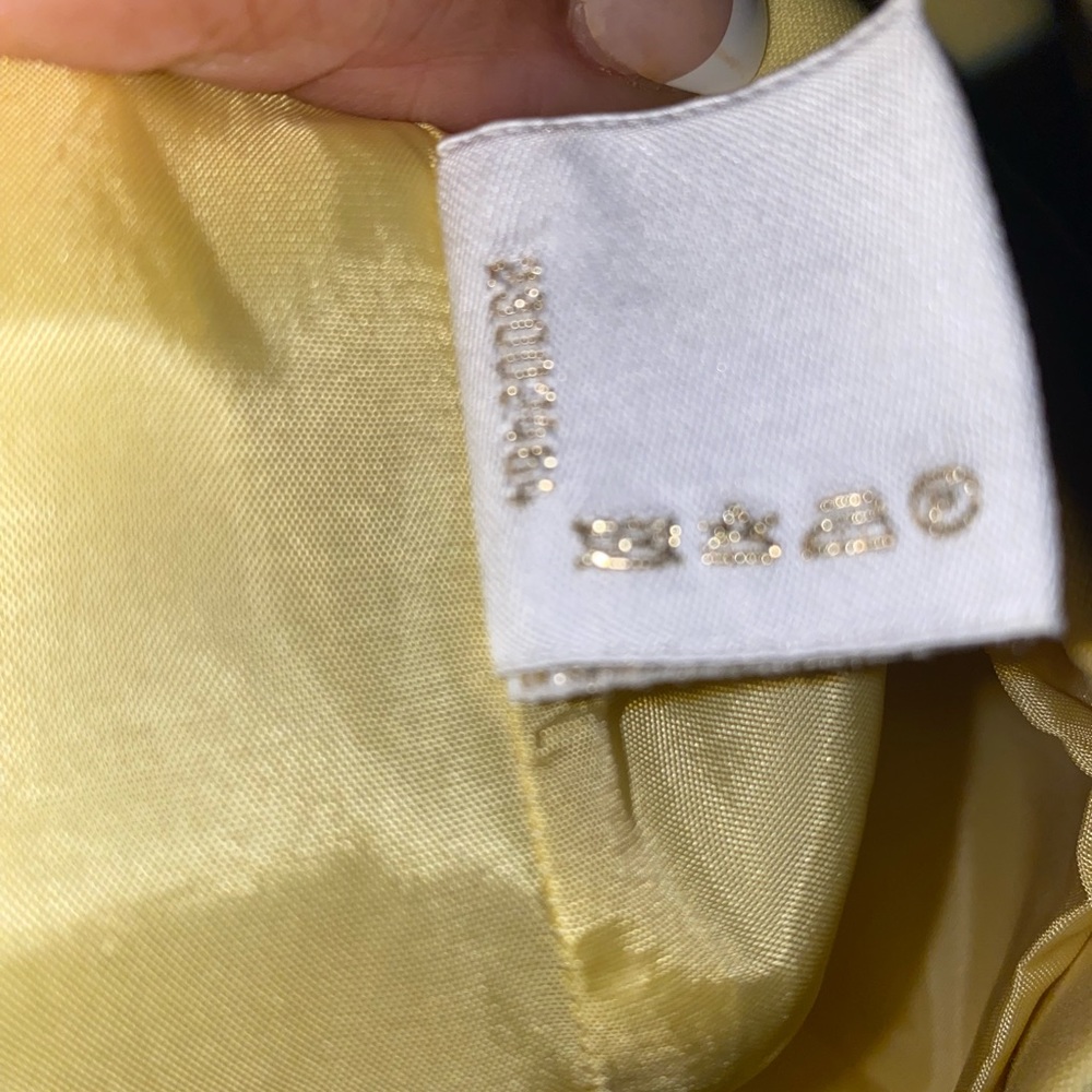 Escada Yellow Blazer - Picture 8 of 8